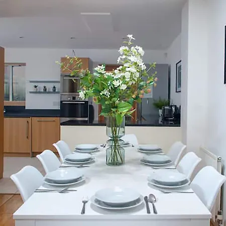 Ferienhaus Clifton House *